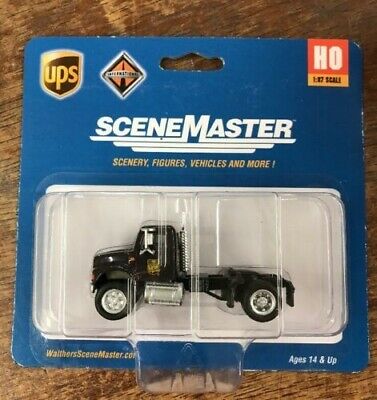 HO Scale Walthers Scene Master 949-11192 International (R) semi Tractor UPS