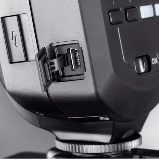 Metz Mecablitz 52 AF-1 C Digital Shoe Mount Flash Digital For Sony Cameras NEW 3