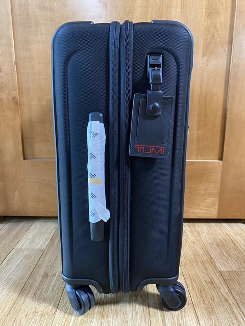 TUMI Alpha Continental Dual Access 4 Wheeled Carry-On Luggage 117161 Black 2
