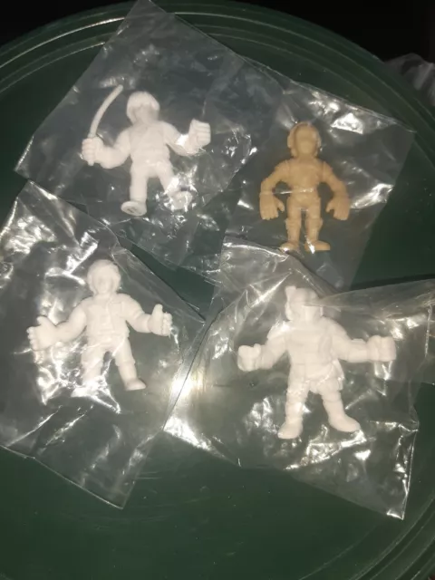 4x Star Wars Japanese Keshi M.U.S.C.L.E mini figures, Luke, C3PO, Han Solo Boba