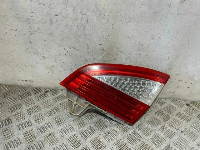 Feu Arrière Droit LED Pour Tesla Model 3 (2019-2023) – Remplacement OEM, étanche, Connecteur 3 Broches