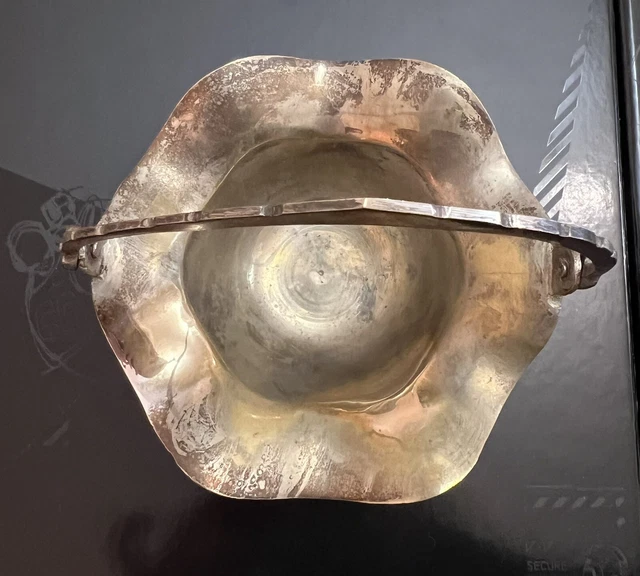 Silver plated server / bon bon dish with foldable handle Vintage