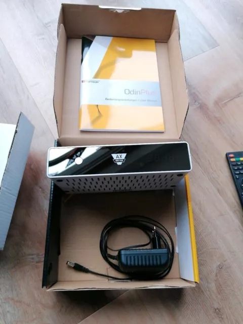 Opticum HD AX Odin 2 (Plus) Receiver DVB-S LINUX Enigma 2 KAUM BENUTZT TOP