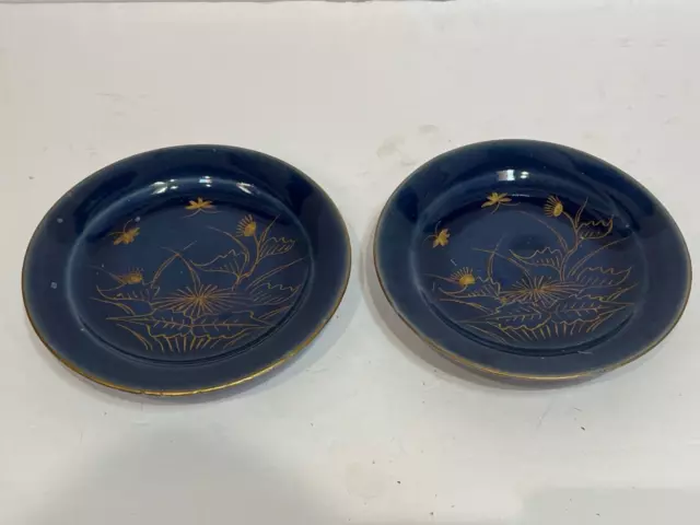 Antique chinese Qing early 19thc pair blue porcelain 6.5” plates gilded baskets
