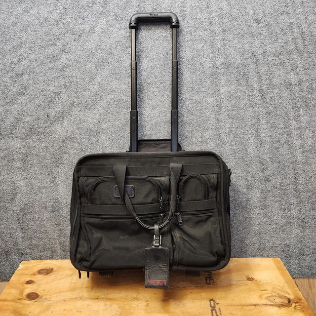 Tumi Luggage Bag 17X8X14 Black Alpha Continental Expandable 2 Wheel Carry-On