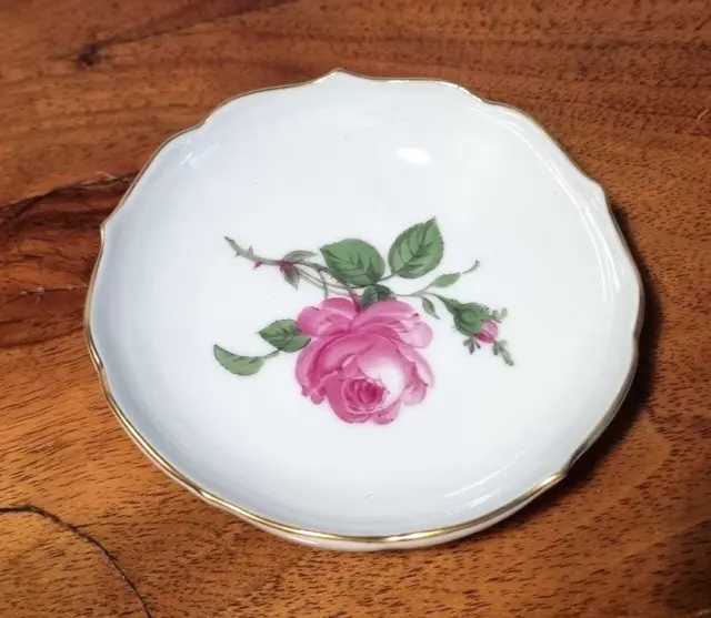 Meissen Porzellan, runde Schale, Rote Rose, Blumen Dekor, 2. Wahl, Goldrand Deko