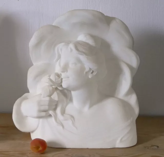 Grande Sculpture En Marbre, Buste De Femme à La Rose, époque Fin XIX ème