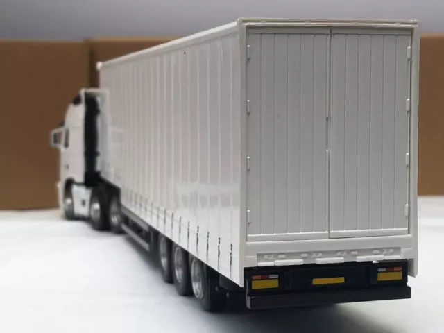 Volvo FH12 Cab Step Curtainside Trailer 1/50 Cararama Diecast Model Lorry Truck 3