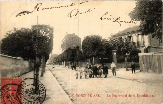 CPA AK NOISY-le-SEC Le Boulevard de la Republique (569591)