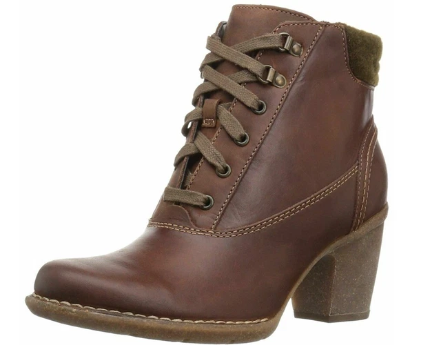 Clarks boots artisan collection sale