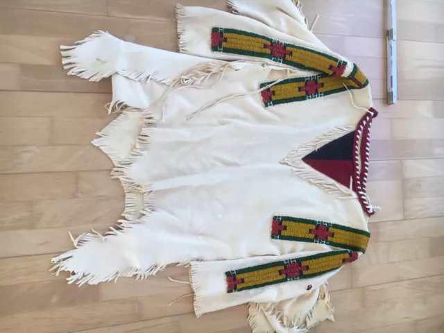 Indianer Nordamerika Warshirt Krieghemd Leder Perlenstreifen