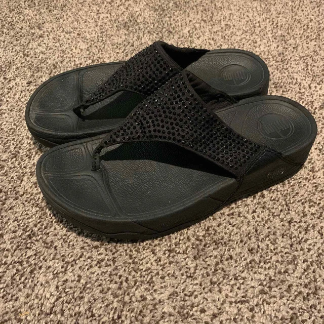 FitFlop Sandals Rhinestone Thong Black ROKKIT BLACK DIAMOND SANDAL Size 6