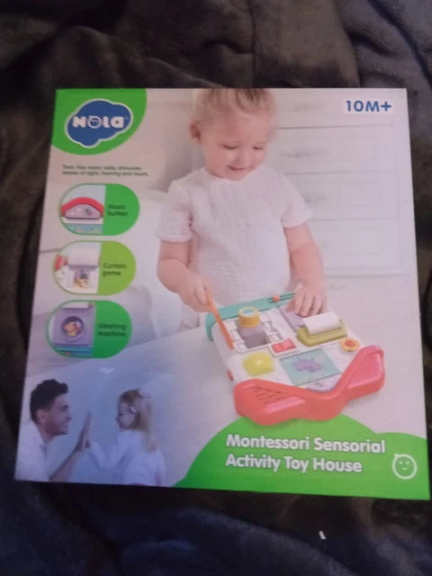 hola Montessori sensorial activity toy house