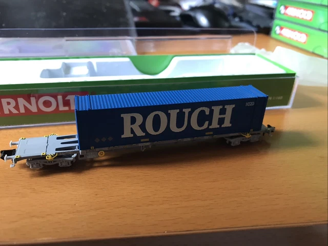 Wagon SNCF porte conteneur de 60' avec conteneurROUCH