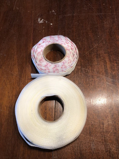 Lote de dos rollos gancho marca velcro de 1 pulgada solo un rollo tiene respaldo adhesivo