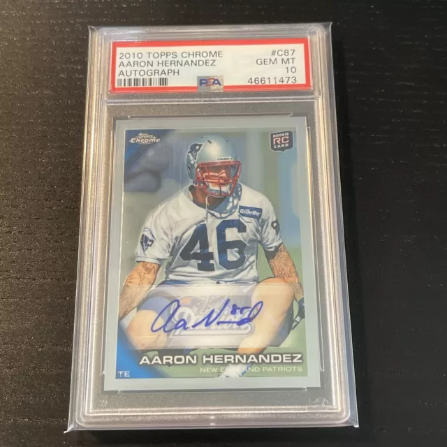 2010 Topps Chrome AARON HERNANDEZ Rookie Auto RC PSA 10