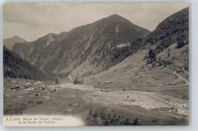 50671865 - Trient Panorama Wallis / Valais VS