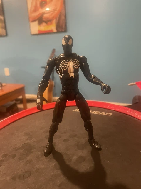 Marvel Legends ToyBiz Spider-Man Classics Black Costume Spidey with Glider
