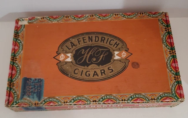 La Fendrich Cigars Perfecto Extra Cigar Box Indiana (5 cents on inside label)