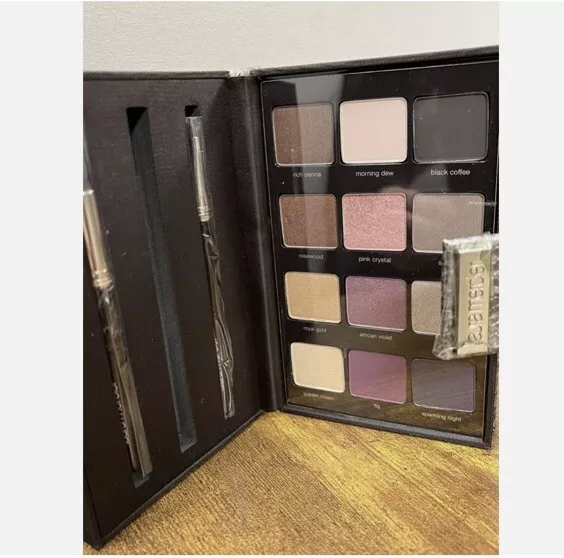 Laura Mercier Eyeshadow Palette Eye Art Wallet Magnet Grey Case With 12 Pallets