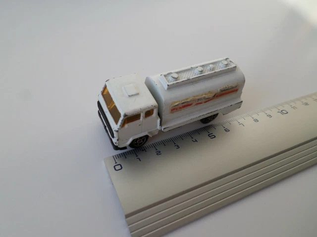 Volvo N88 Citerne Lait Mont-Blanc Camion D Autrefois 1/43 IXO