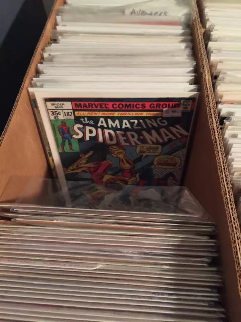 Lot of (15) DIFFERENT Spiderman Comic Books Amazing Ultimate Spectacular etc