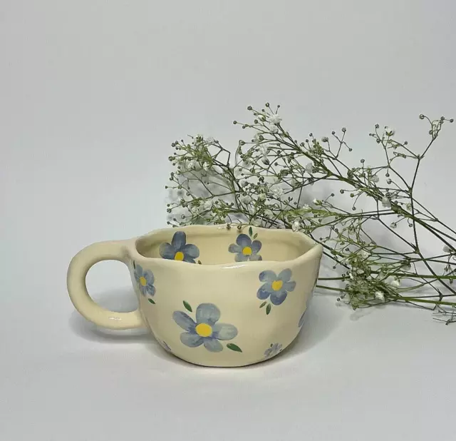 Tasse à fleurs pressées, tasse à café bohème fleurs sauvages cottagecore, bleu