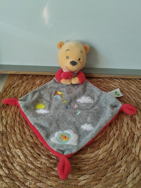 Doudou plat Winnie gris rouge nuages cerf volant Disney état neuf