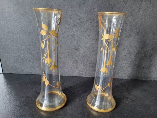 ancienne paire de Vases en cristal émaillé or decor floral art nouveau baccarat?