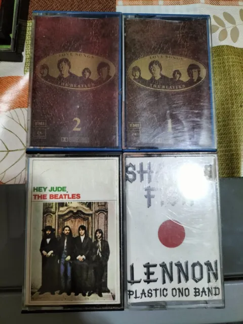 Lotto cassette the Beatles ,John Lennon