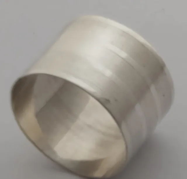 Heavy Antique Solid Silver Napkin Ring - 45g - Birm. 1924.