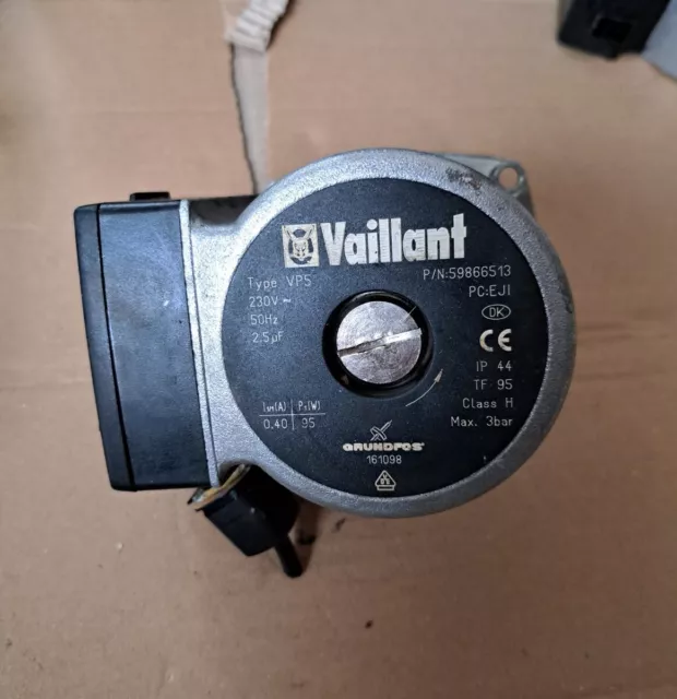 Moteur de pompe / circulateur  GRUNDFOS / Vaillant VP5 fonctionnel