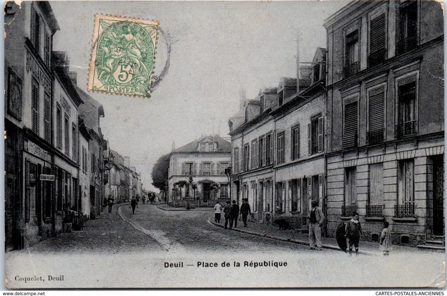 95 DEUIL - la place de la republique