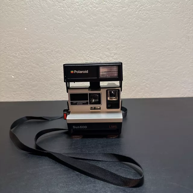 Polaroid Sun 600 LMS Instant Film Camera with Strap Excellent Condition Untested