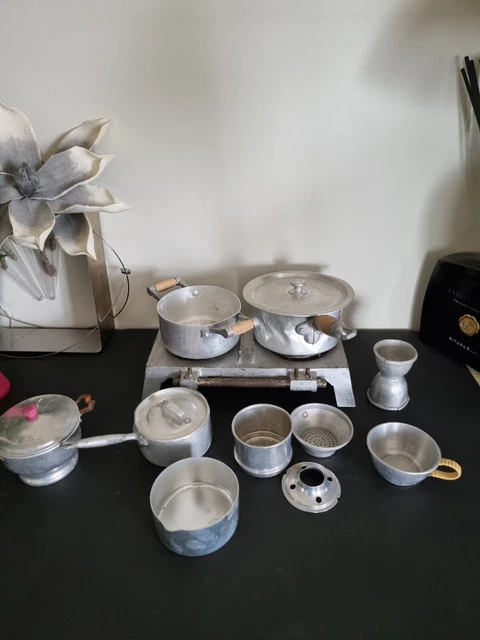 LOT DE POPOTE gourde et gamelles Ancienne fer blanc alu EUR 25,00 - FR