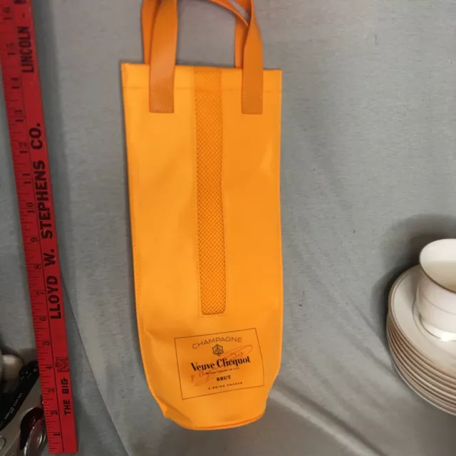 VEUVE CLICQUOT Champagne INSULATED Bottle Travel BAG Carry Case s16