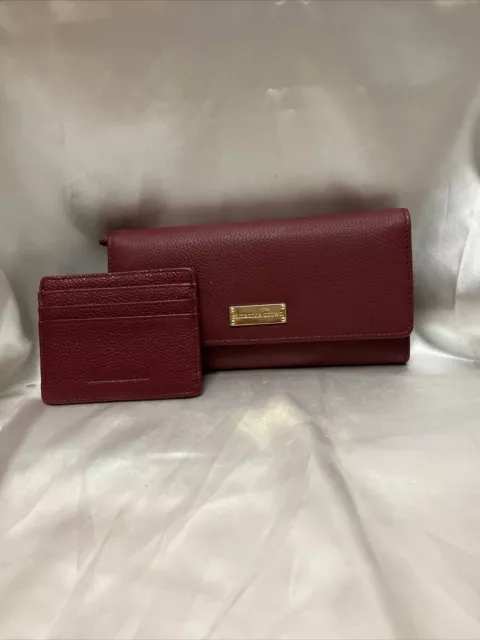 Samantha Brown Wallet Nwot Burgandy Color Excellent Condition