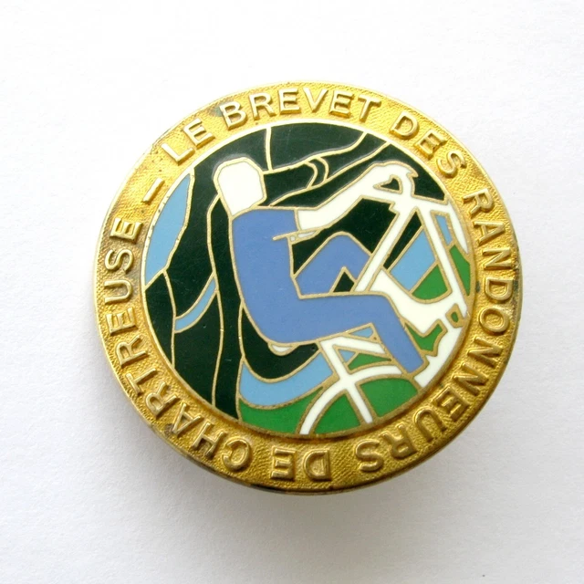 ANCIEN INSIGNE BADGE Broche Rallye Medaille Voiture Course Jeanne D'arc