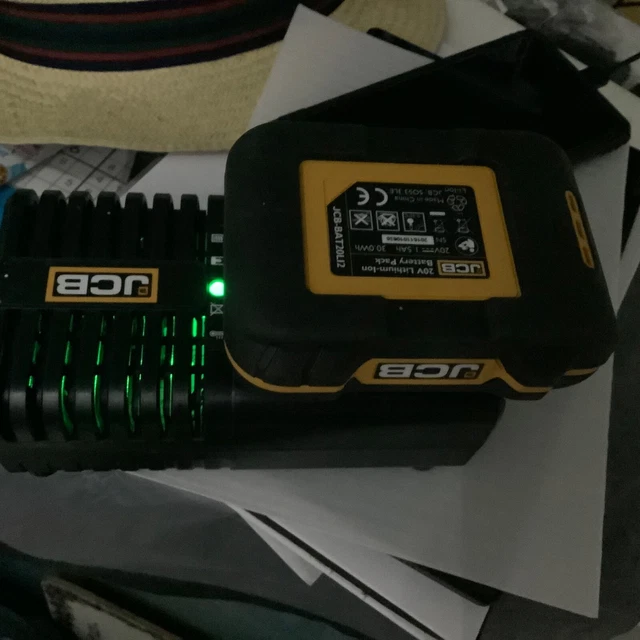 Jcb 20v charger best sale