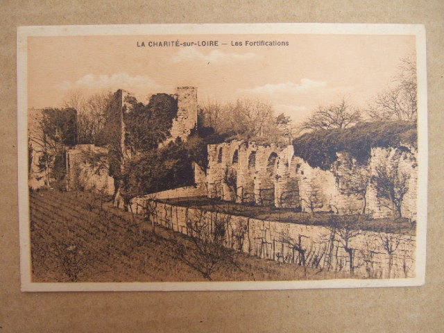 Cpa La Charite Sur Loire (58) Les Fortifications