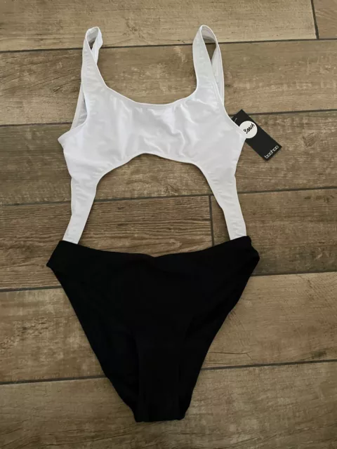 Bnwt Boohoo Swimming Costume Size 10 Sexy Cut Out Midriff Block Colour B&W