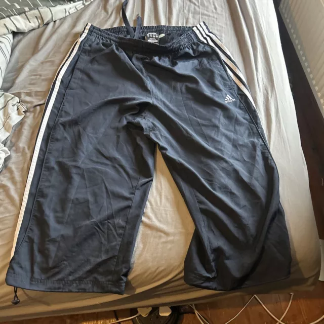 ADIDAS PERFORMANCE ESSENTIALS Clima365 Retro 3 4 Length Shorts Navy Large 10.00 PicClick UK