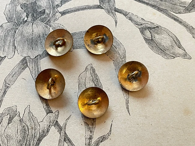 5 boutons anciens en métal doré - forme conique - collection - mercerie 2
