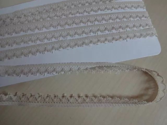 0,99€/m-Feine,zarte nicht elastische Spitzenborte,Spitze,Lace  beige 3m x10mm