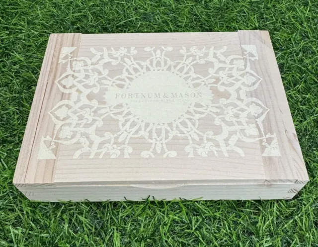 Fortnum & Mason Turkish Delight Empty Wooden Pine Box With Lid 16 x 11 x 3.5 cm