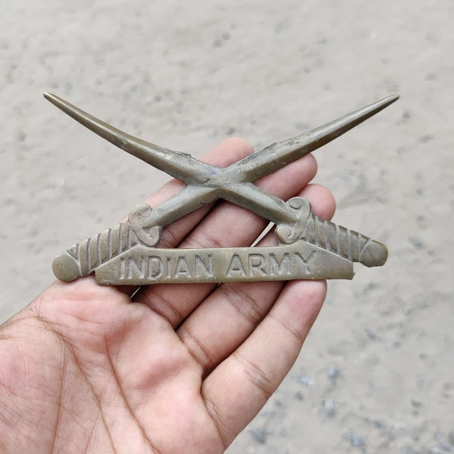 Vintage India Army Cross Swords Brass Badge India Decorative Collectible