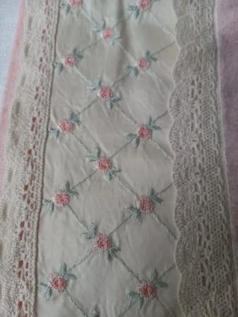 Vintage Bath Towel 1980's Satin Rosebud Embroidery Crochet Lace Pink