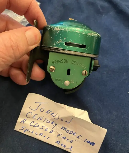 VINTAGE JOHNSON 98 Closed Face Spin Cast Fishing Reel Made In Usa