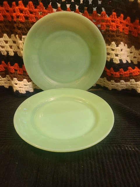 2 Fire King Jadite Restaurant Ware 9 Inch Dinner Plates Anchor Hawking Fire King