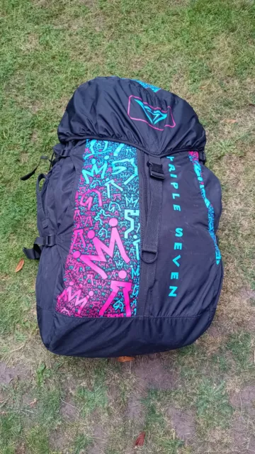 Paraglider full kit - Triple Seven Rook 2 size ML+harness+reserve+helmet Paraglider full kit - Triple Seven Rook 2 size ML+harness+reserve+helmet